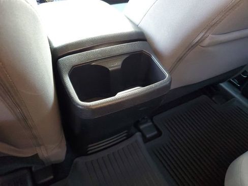 Used 2021 Toyota Tacoma SR w/ SR Convenience Package image 15