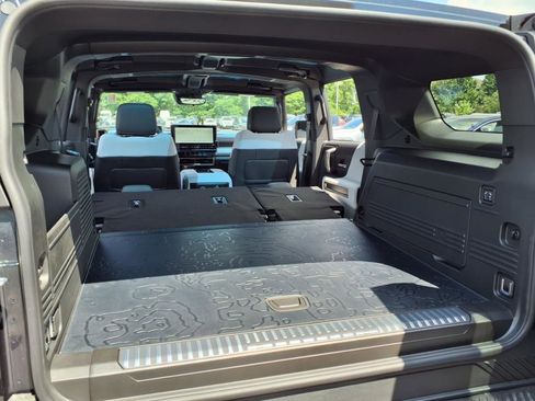 New 2025 GMC Hummer EV 3X image 13