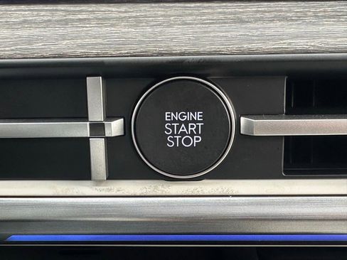 Used 2025 Hyundai Santa Fe Calligraphy image 38