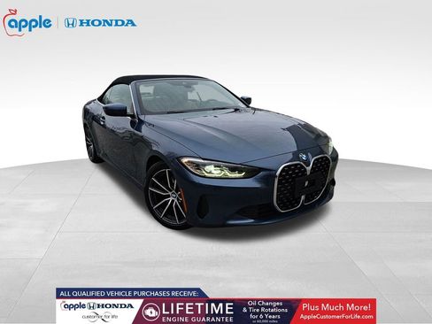 Used 2022 BMW 430i Convertible w/ Premium Package image 3