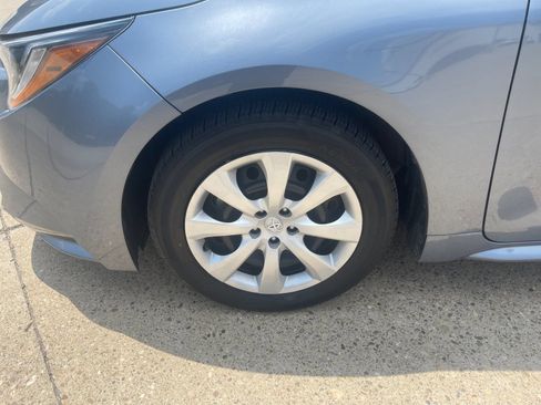 Used 2024 Toyota Corolla LE FWD image 29