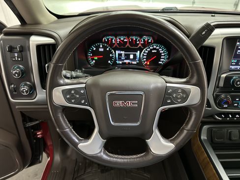 Used 2018 GMC Sierra 1500 SLT AWD/4WD image 29