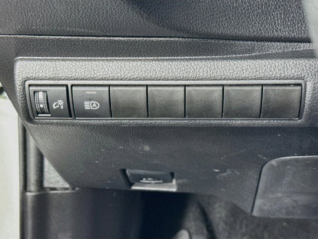 Certified 2025 Toyota Corolla LE FWD image 11