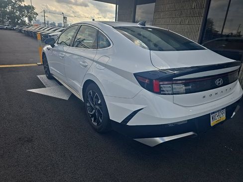 Used 2025 Hyundai Sonata SEL FWD image 6