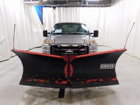 Used 2005 Ford F350 Lariat image 4