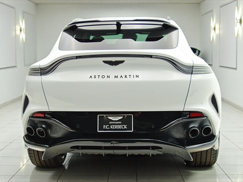 Used 2023 Aston Martin DBX 707 AWD/4WD image 10