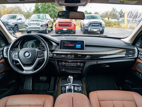 Used 2018 BMW X5 xDrive35i image 15