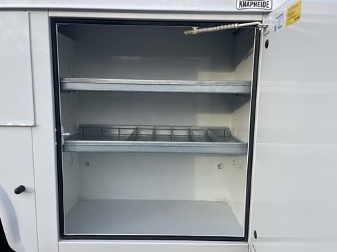 New 2026 Ford F350 XL w/ XL Chrome Package image 19