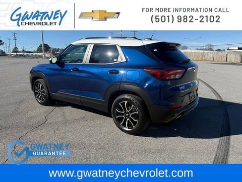 Used 2022 Chevrolet TrailBlazer ACTIV w/ Sun and Liftgate Package image 6