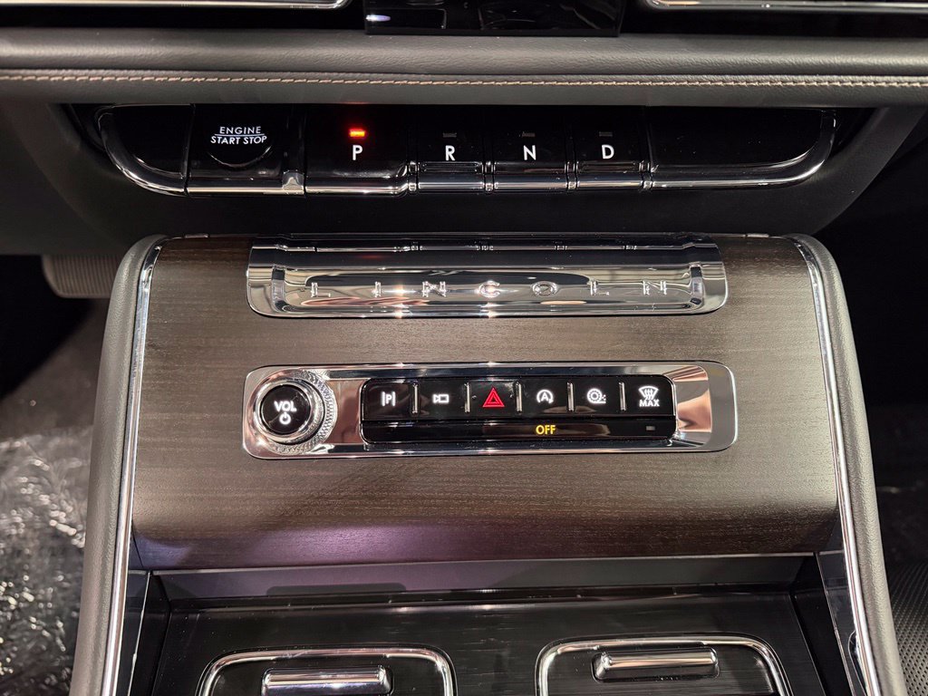 New 2027 Lincoln Aviator Reserve AWD/4WD image 14