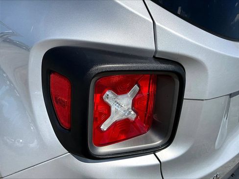 Used 2021 Jeep Renegade Limited AWD/4WD image 26