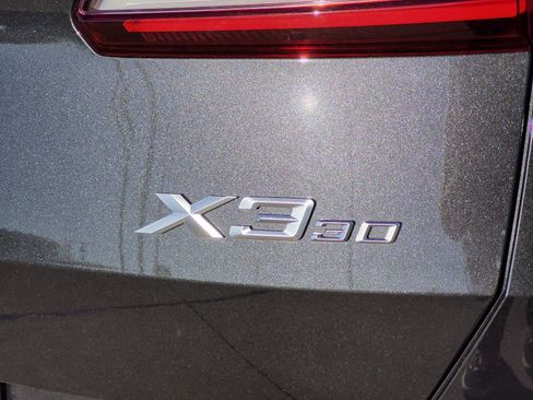 Certified 2025 BMW X3 xDrive30i w/ Premium Package AWD/4WD image 9