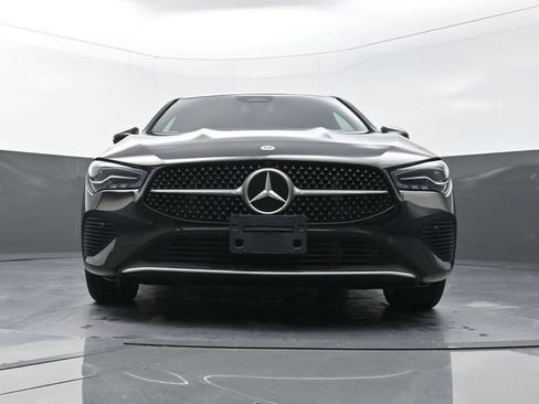 Used 2025 Mercedes-Benz CLA 250 image 32