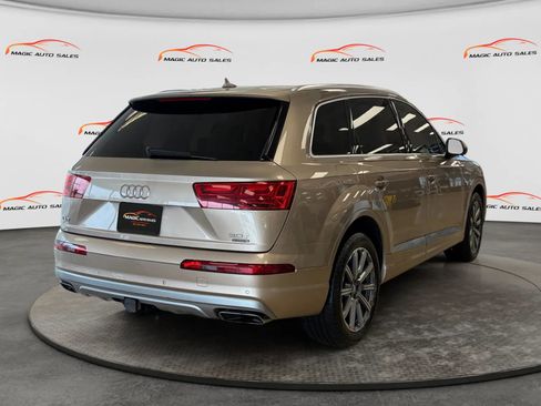 Used 2018 Audi Q7 3.0T Prestige w/ Prestige Package AWD/4WD image 10