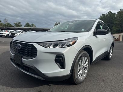 New 2025 Ford Escape Active w/ Cold Weather Package
