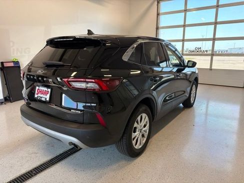 Used 2023 Ford Escape Active w/ Tech Pack #1 AWD/4WD image 14