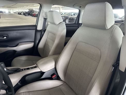 Used 2024 Honda HR-V LX image 13