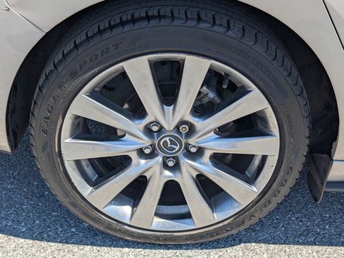 Used 2022 MAZDA MAZDA3 s AWD/4WD image 10