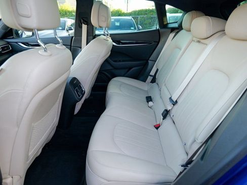 Used 2022 Maserati Levante GT image 26