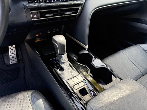 Used 2025 Toyota Camry XSE w/ Premium Plus Package FWD image 13