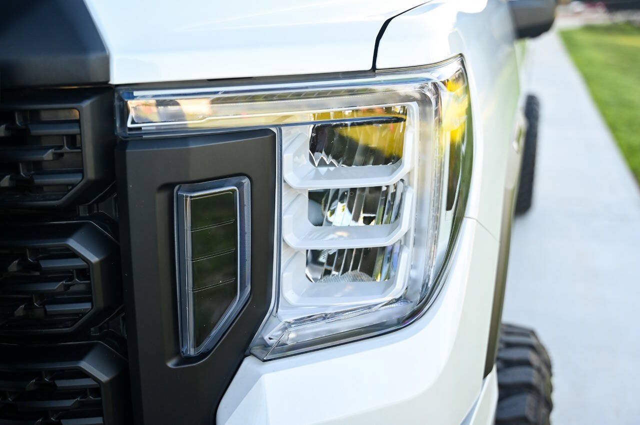 Used 2021 GMC Sierra 3500 Denali w/ Denali Ultimate Package AWD/4WD image 82