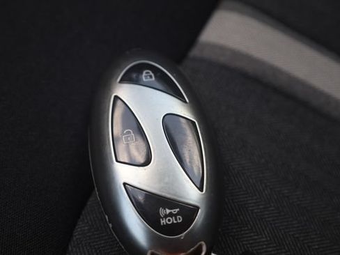 Certified 2025 Hyundai Sonata SEL FWD image 28