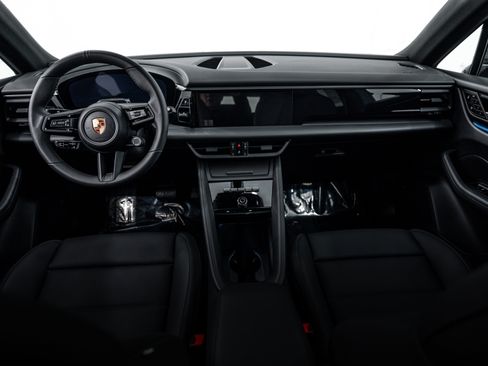 New 2026 Porsche Macan 4 Electric AWD/4WD image 25