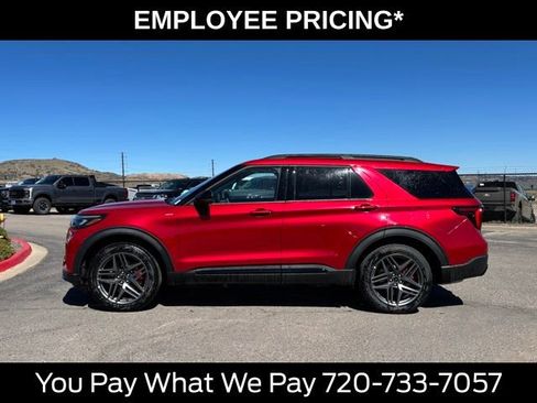 New 2026 Ford Explorer ST-Line w/ ST-Line Street Pack AWD/4WD image 2