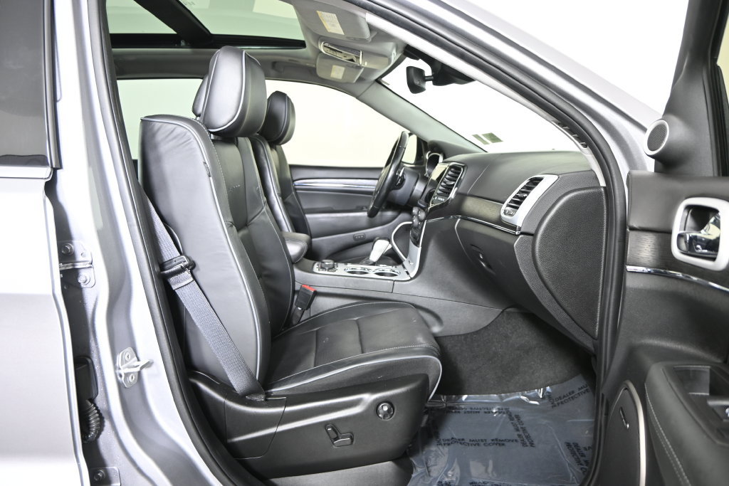 Used 2021 Jeep Grand Cherokee Summit AWD/4WD image 13