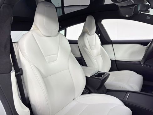 Used 2017 Tesla Model S 90D image 35