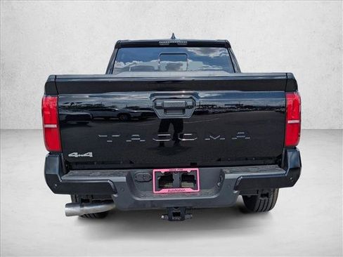 New 2026 Toyota Tacoma SR5 AWD/4WD image 7