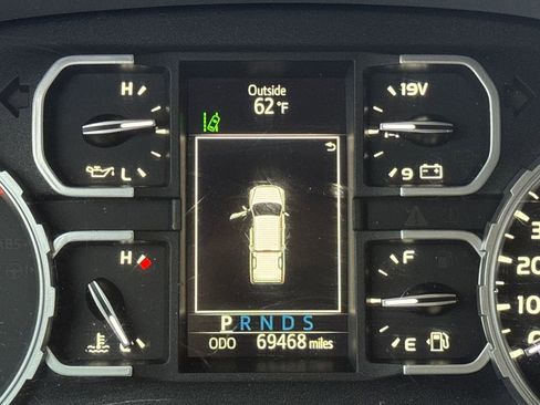 Used 2021 Toyota Tundra SR5 image 18