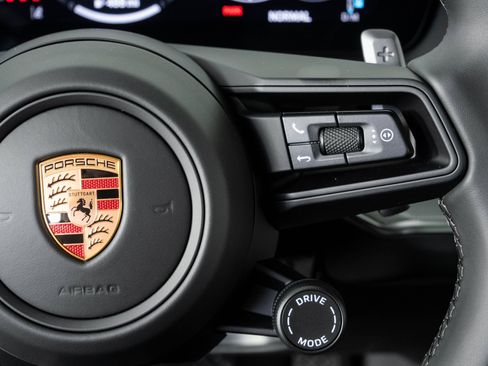 New 2026 Porsche Cayenne AWD/4WD image 11