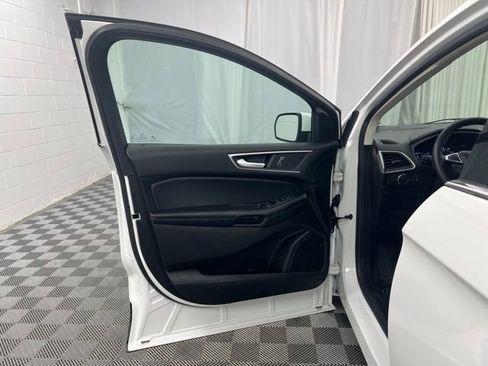 Used 2022 Ford Edge SEL w/ Convenience Package AWD/4WD image 15
