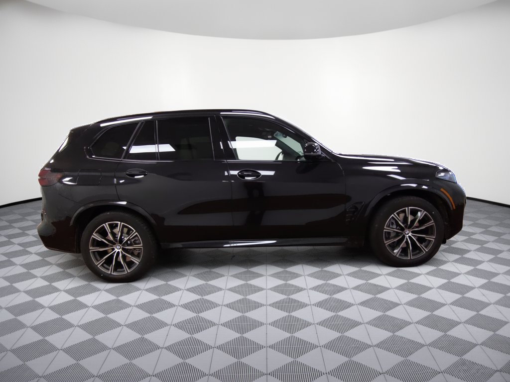 Used 2026 BMW X5 xDrive50e w/ M Sport Package AWD/4WD image 8