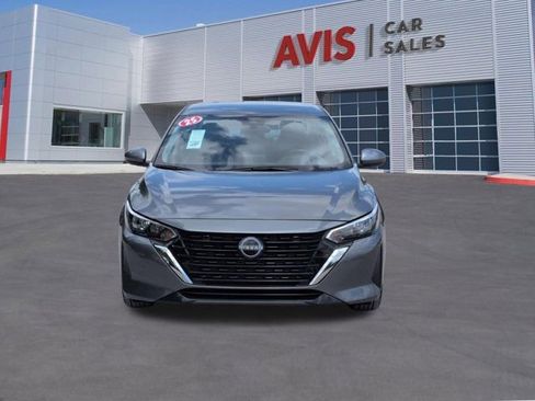Used 2025 Nissan Sentra SV FWD image 2