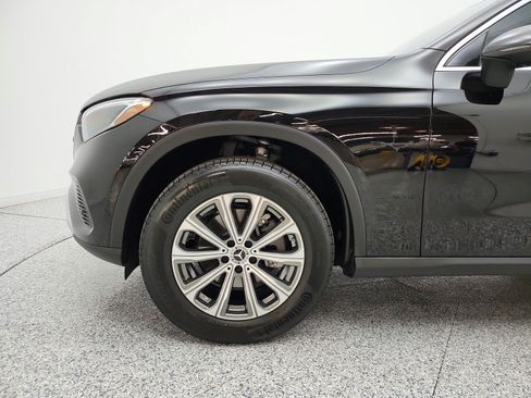 Certified 2026 Mercedes-Benz GLC 300 image 21
