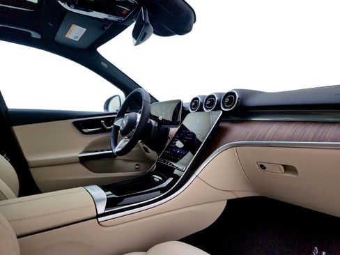 Certified 2025 Mercedes-Benz C 300 Sedan image 14