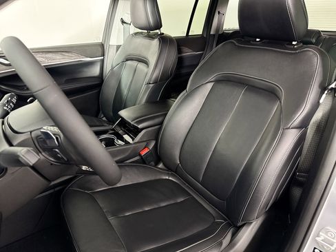 Used 2022 Jeep Grand Cherokee Limited 4xe image 21