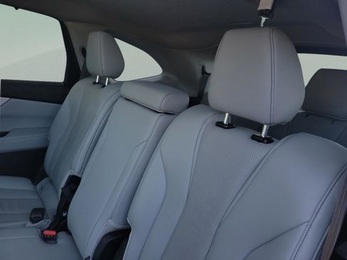 Used 2023 Acura MDX FWD w/ Technology Package image 22