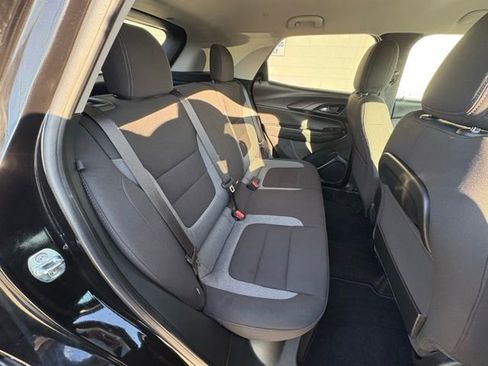 Used 2023 Chevrolet TrailBlazer LT image 36