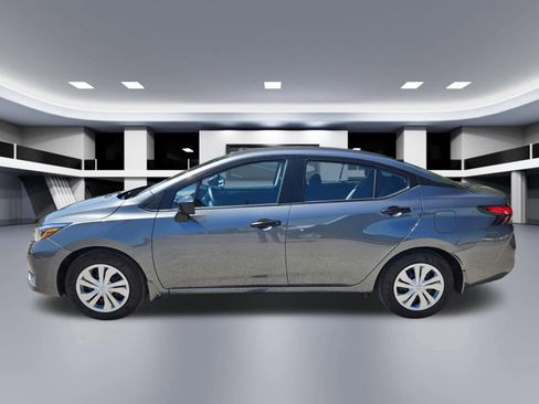 Used 2025 Nissan Versa S w/ Trunk Package FWD image 3