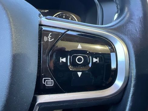 Used 2016 Volvo XC90 T6 Inscription AWD/4WD image 25