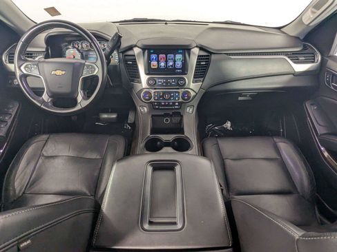 Used 2017 Chevrolet Suburban LT RWD image 37