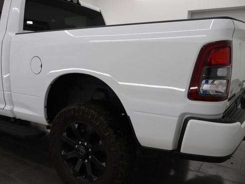 Used 2022 RAM 2500 Big Horn w/ Night Edition AWD/4WD image 31