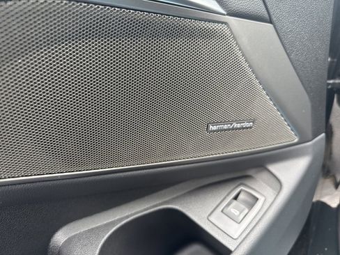 New 2026 BMW 330i xDrive Sedan w/ M Sport Package image 9