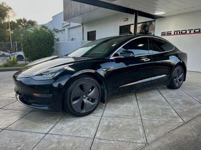 Used 2019 Tesla Model 3 Mid Range