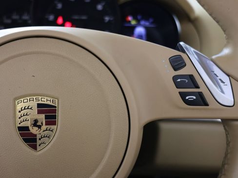 Used 2016 Porsche Boxster RWD image 28