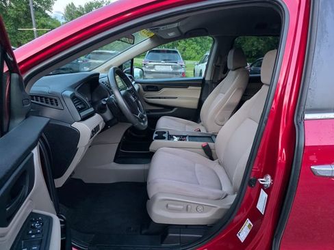 Used 2022 Honda Odyssey EX image 16