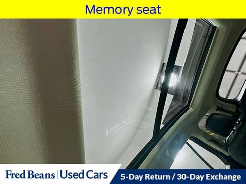 Used 2022 Lincoln Aviator Reserve w/ Elements Package Plus AWD/4WD image 28